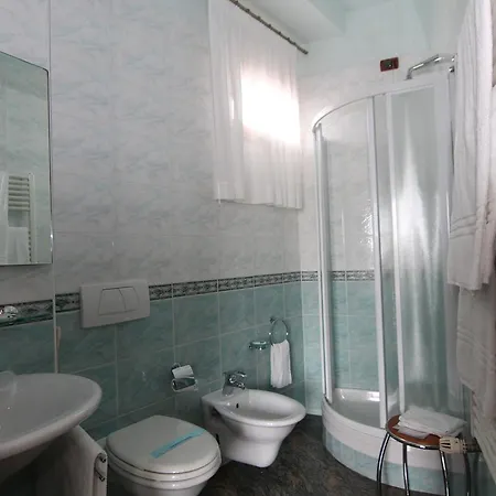 Hotel Enrica 4*
