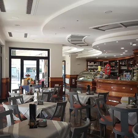 Enrica Hotel