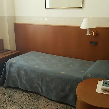 Enrica Hotel 4*